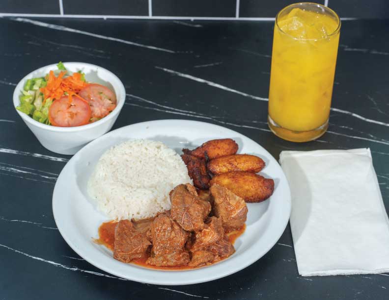 Res Guisada - Dominican stewed beef with rice and plantains